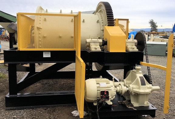 Colorado Iron Works 4' X 5' (1219mm X 1524mm) Skidded Ball Mill With 25 Hp Motor)